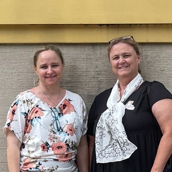 Crystal Fox and Rachel Streiff, co-founders of Arizona Mad Moms