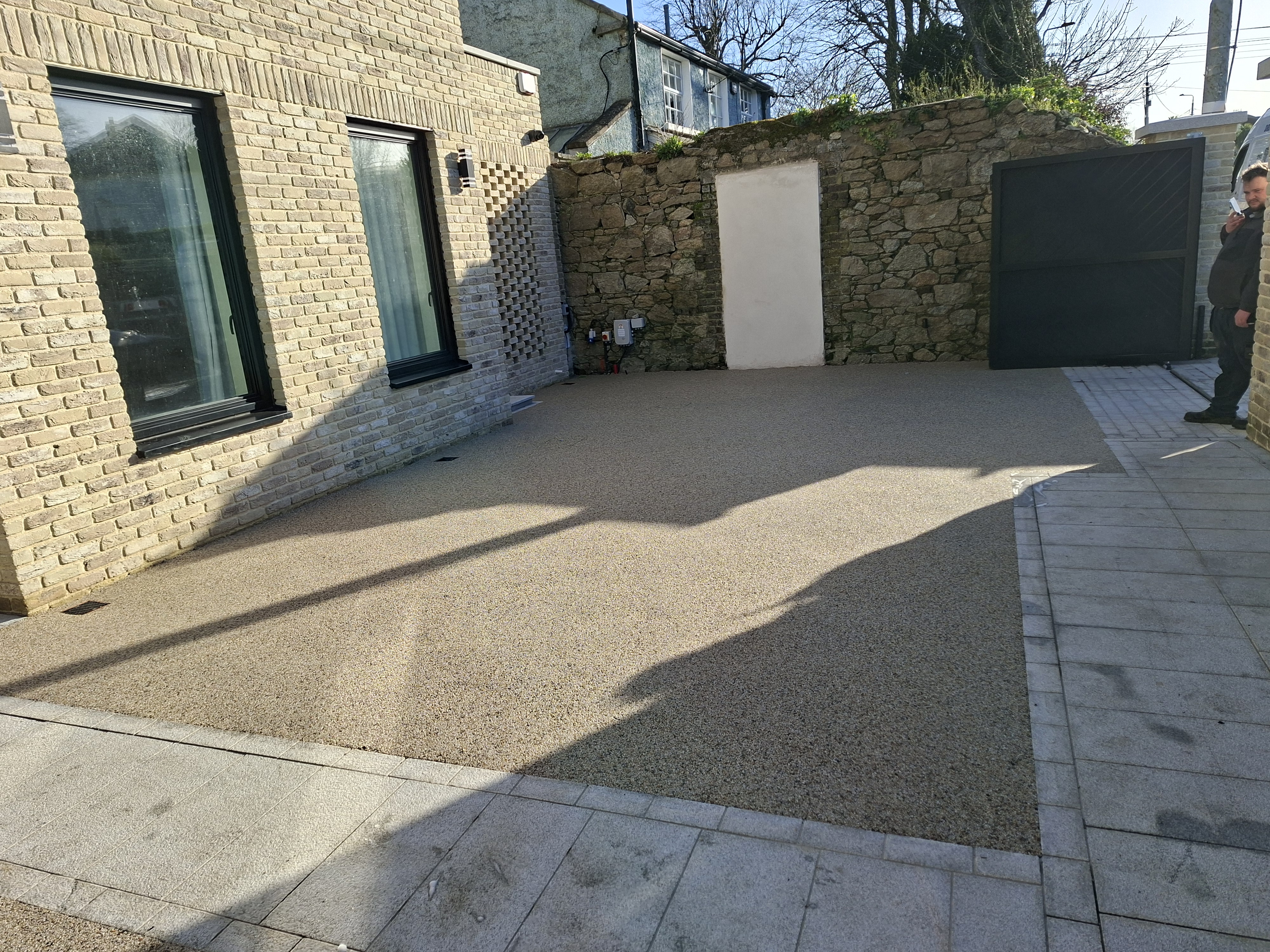 How to Maintain a Resin Bound Driveway: Simple Tips for Dublin Homeowners
