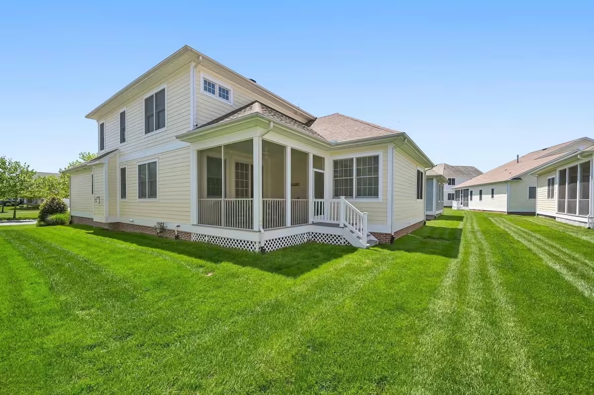 Bayside home amenities